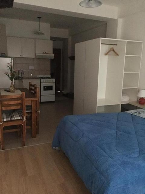 Acogedor Monoambiente Con Parking Apartment Neuquen Exterior photo